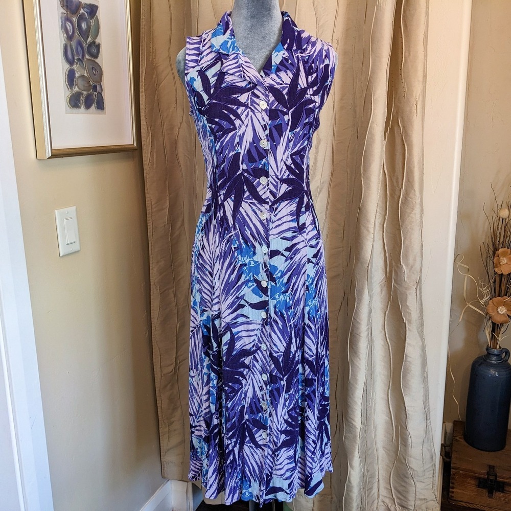 Dressbarn Purple Tropical Midi Dress Sz 6 Leaf Print Button Front Crinkled Rayon